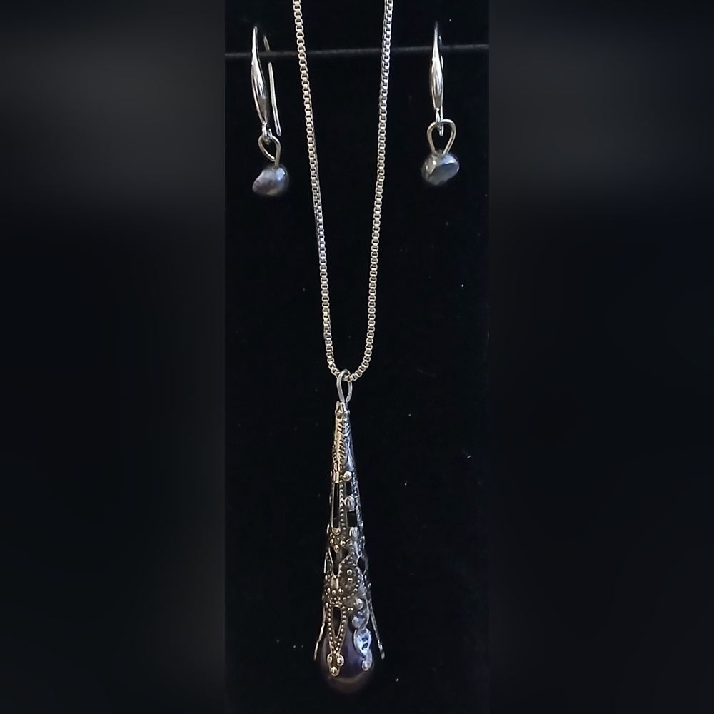Sterling Silver Black Thiatian Pearl  Necklace & Earring Set